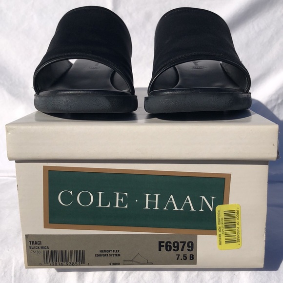 Cole Haan Black Micro Fiber Slide/Mule w/1.5” Heel, “Traci” - Picture 11 of 13
